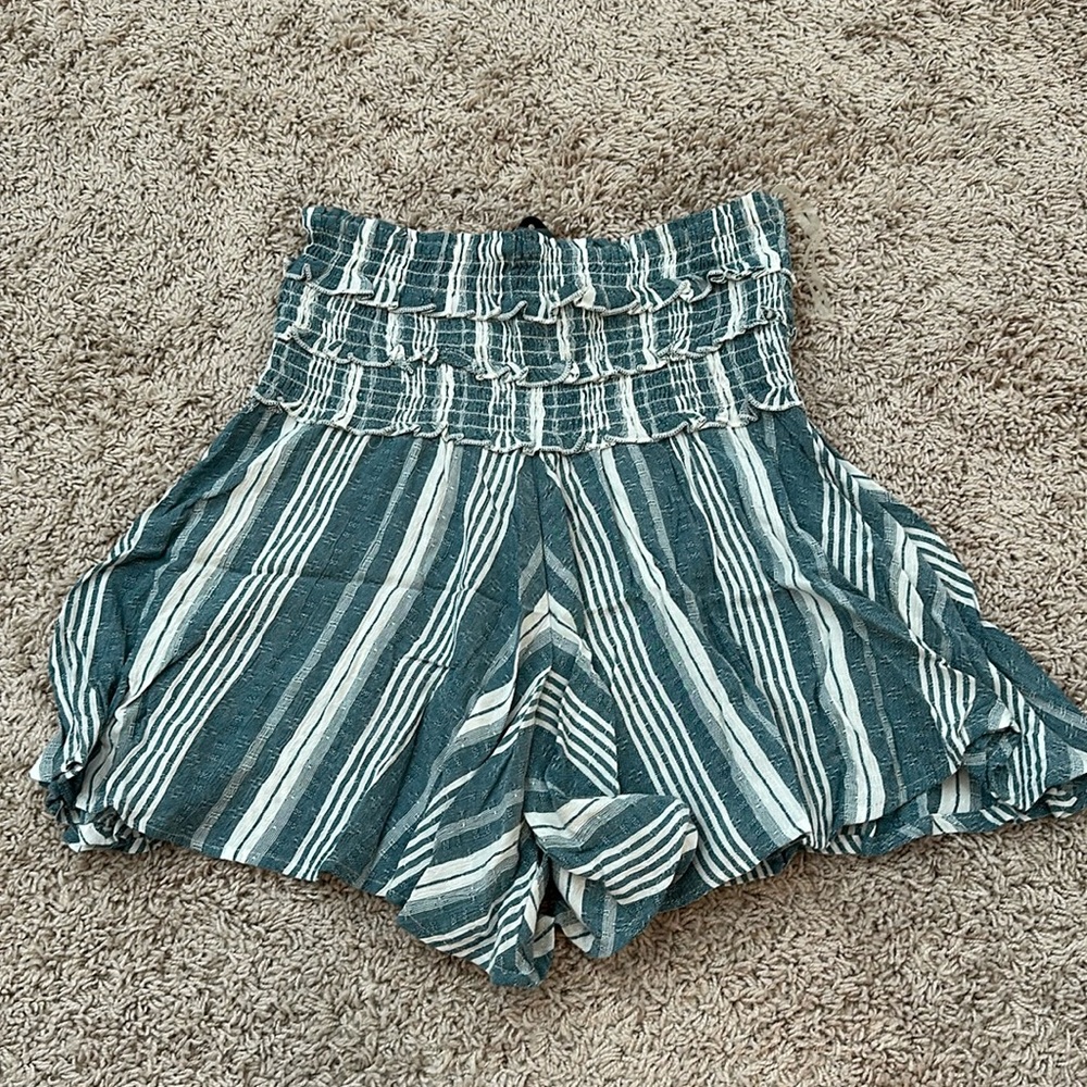 High waist flowy beach shorts